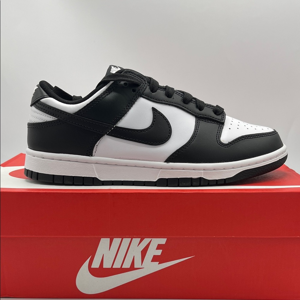 ✨Nike Dunk Low Retro✨Men's Black and White Sneakers